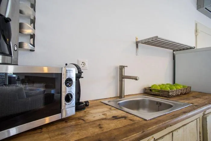 Chrysalis Nature 8 Διαμέρισμα *