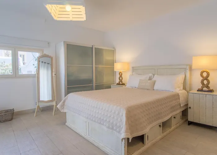 Chrysalis Nature 8 * Πάρος